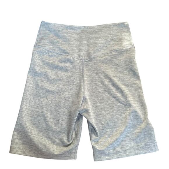 Nike Women’s Core One 7" Shorts light Gray Small Activewear Pull On bike shorts - Picture 3 of 6